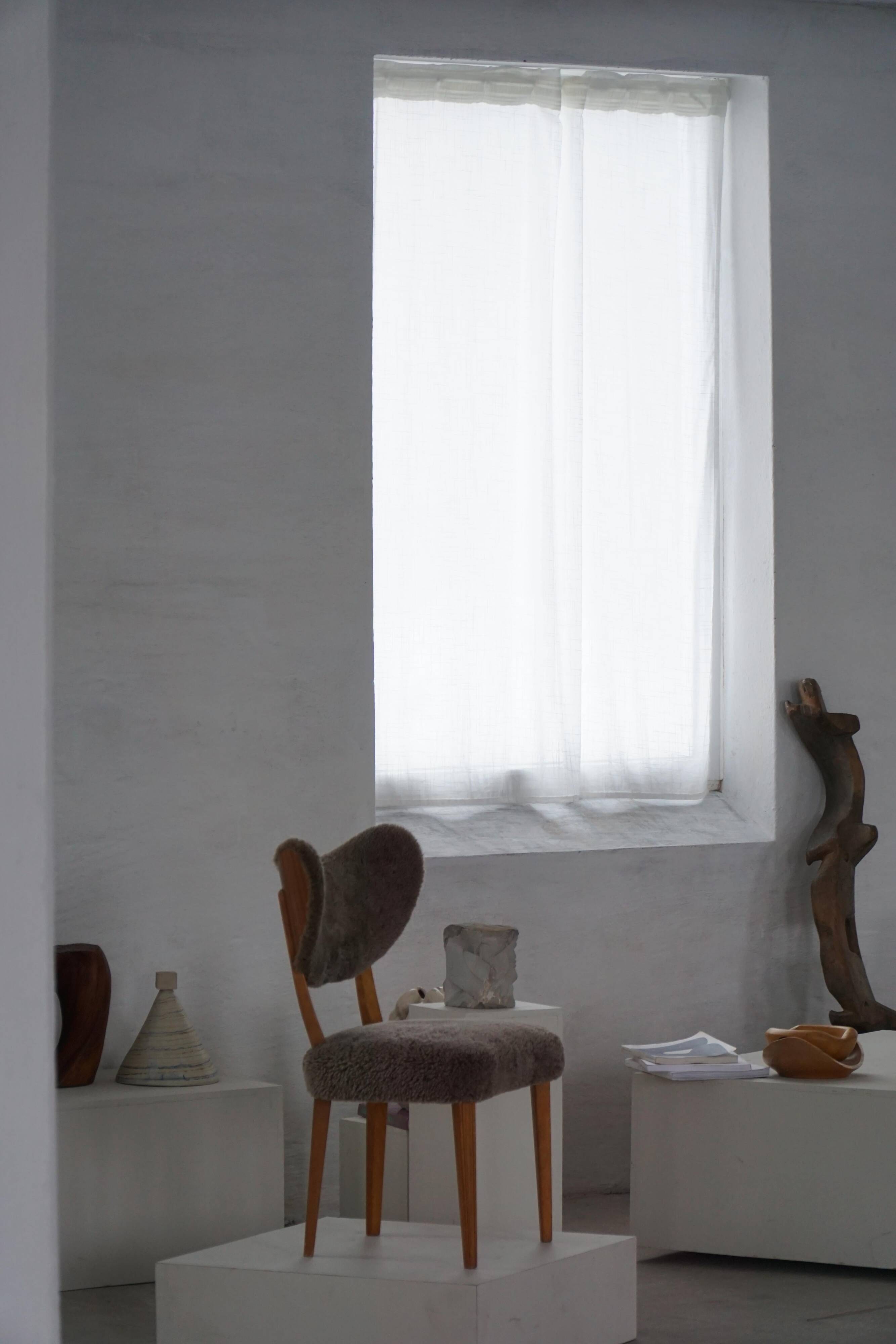 Danish chair from the mid-20th century, dining/office chair in lamb's wool, Eva Koppel, 1950s.