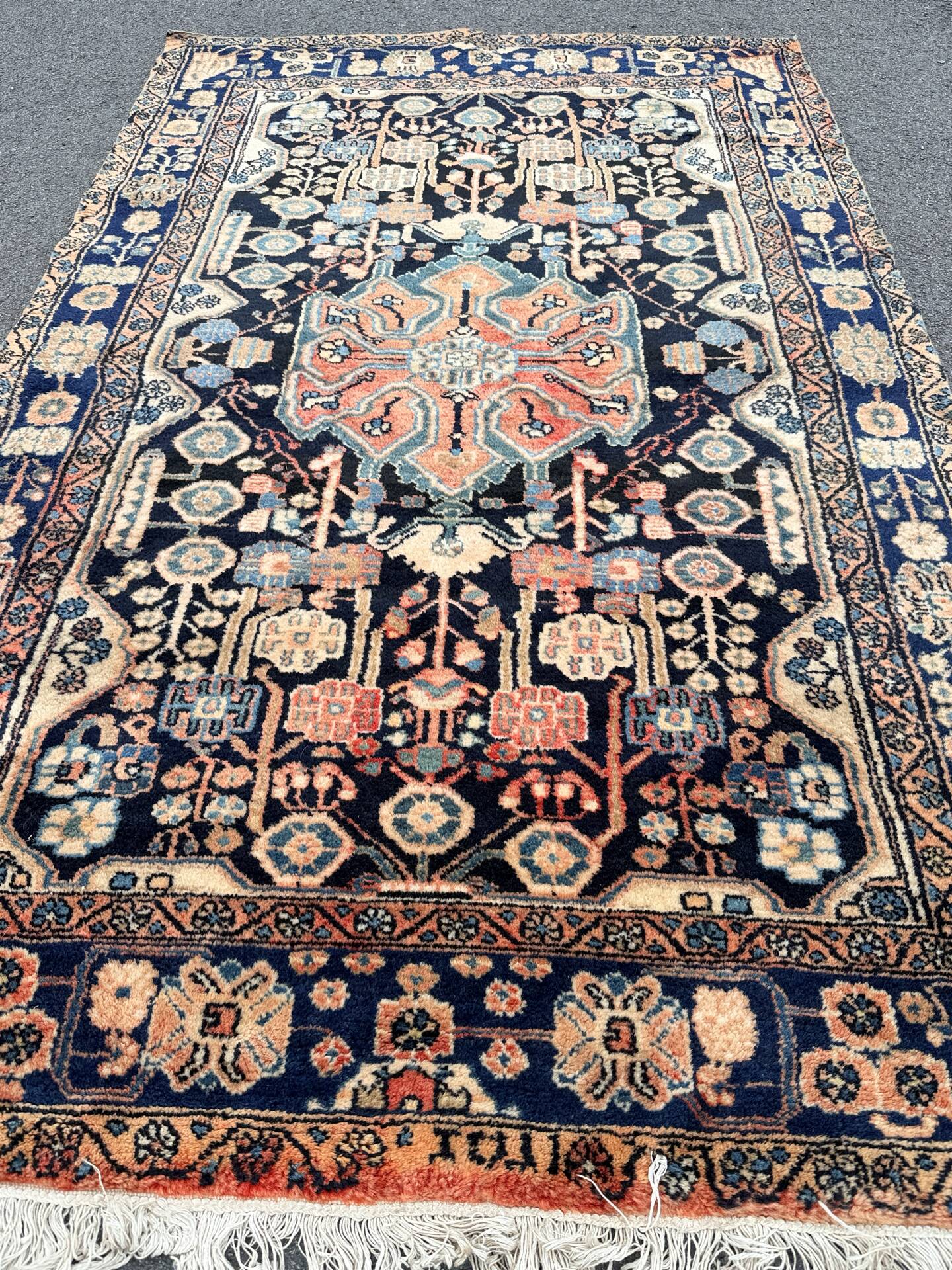 Magnifique tapis ancien persan Nahavand noué main