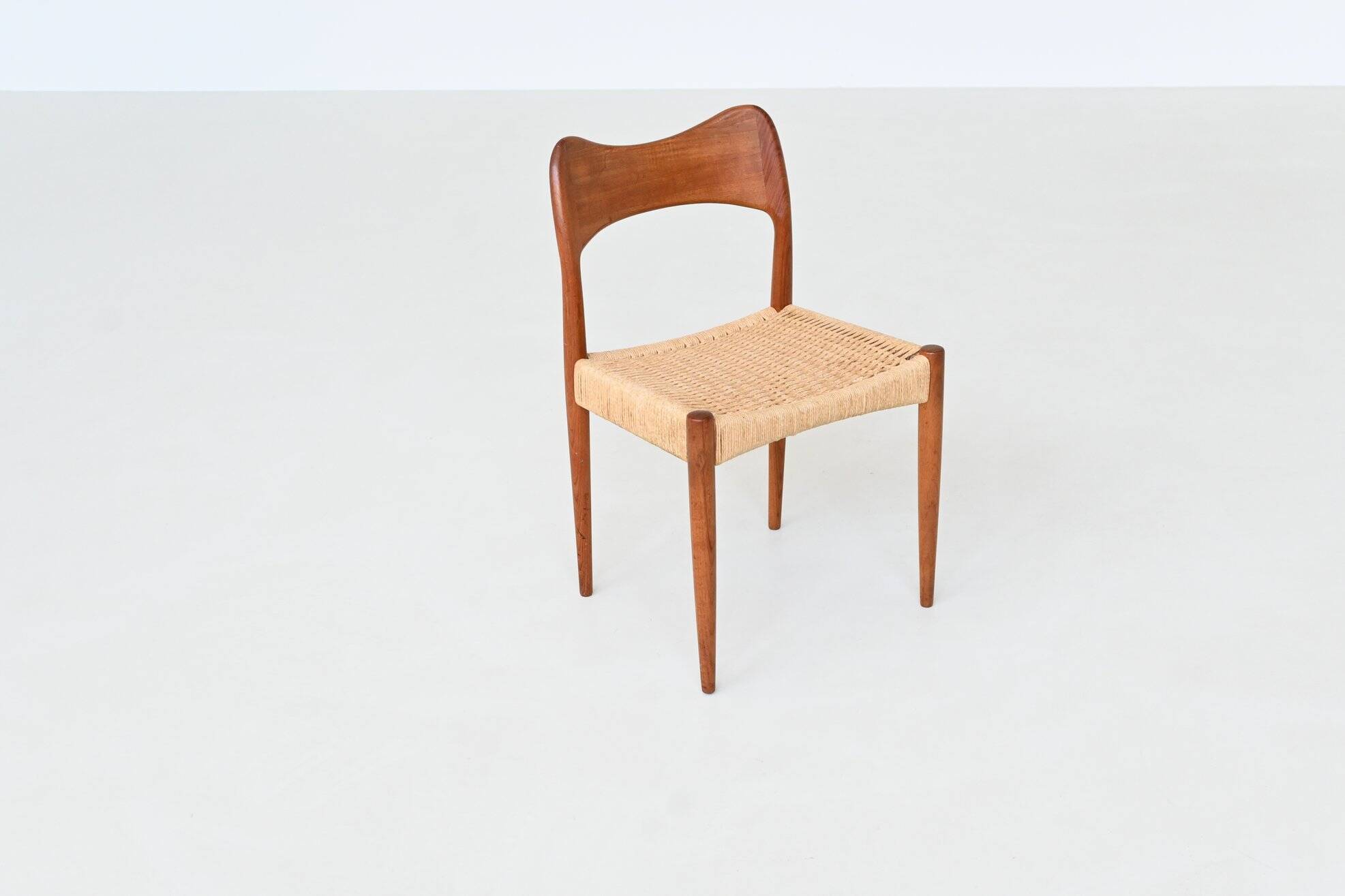 Arne Hovmand Olsen set of eight dining chairs in oak Mogens Kold Denmark 19