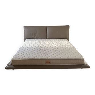 Poltrona Frau John John Bed