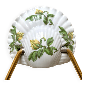 Old napkin holder in shell porcelain