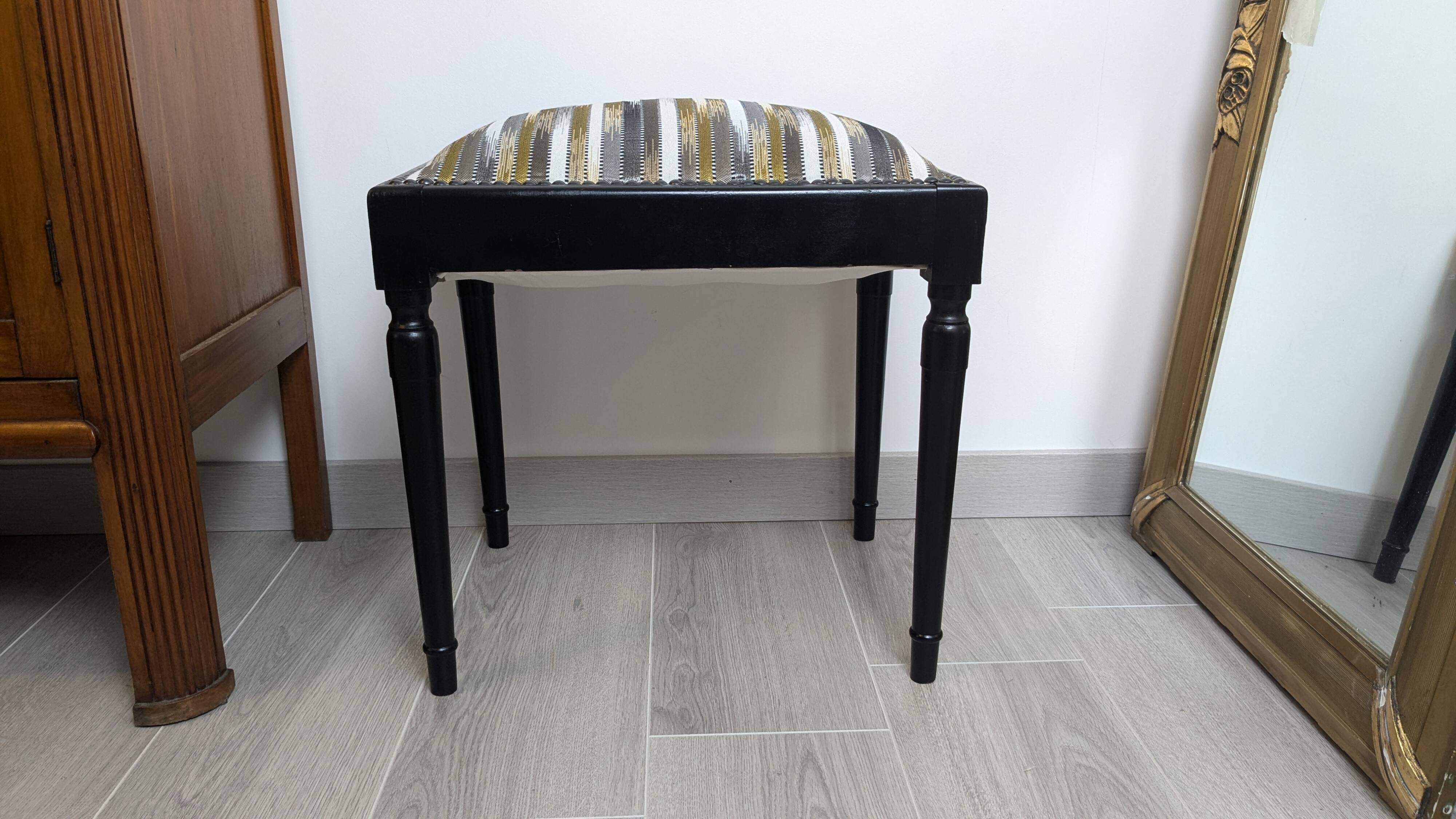 Vintage rectangular piano stool