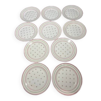 Lot de dix assiettes en céramique Lunéville Flan impérial estampillé