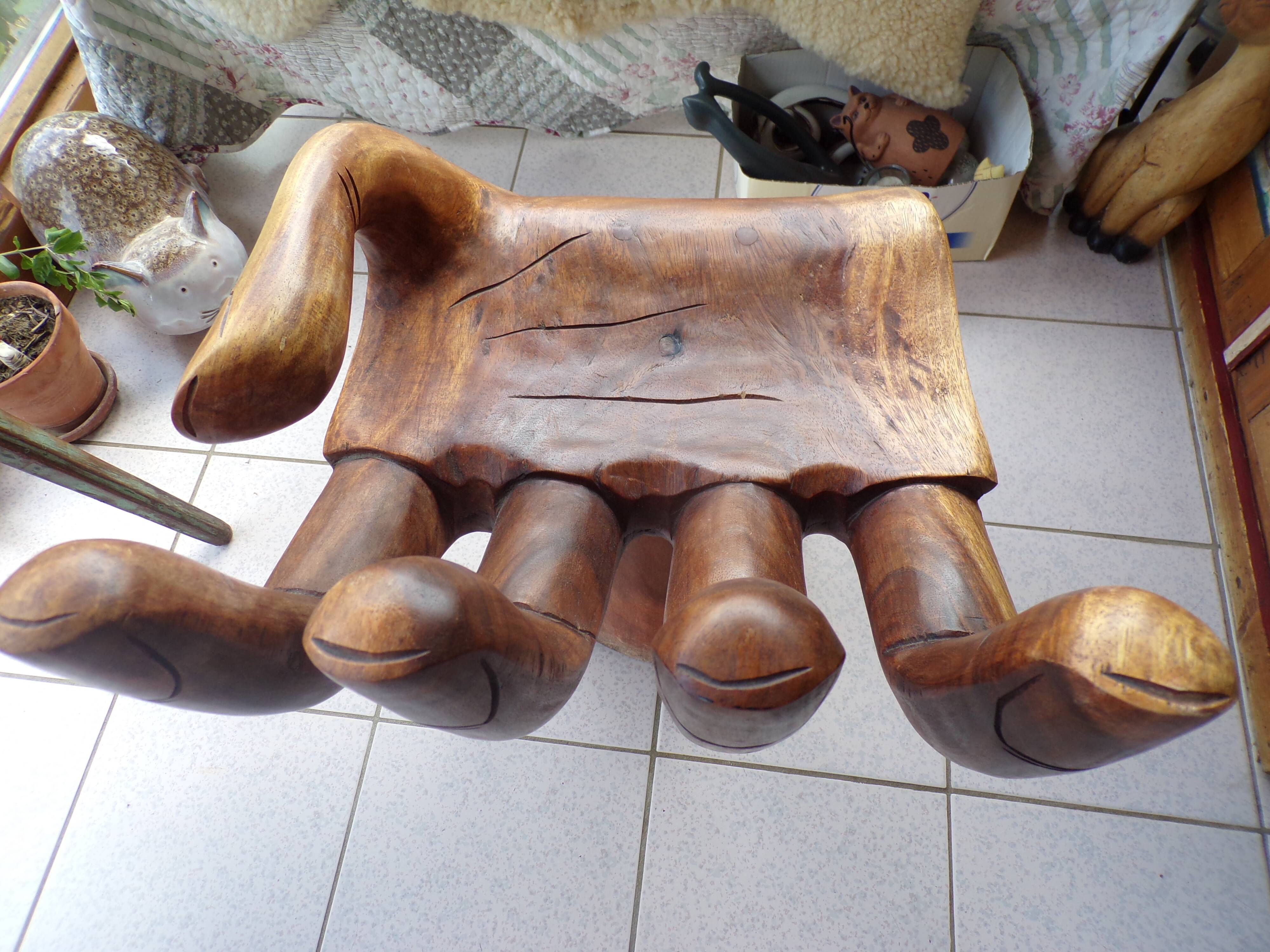 Buddha hand stool