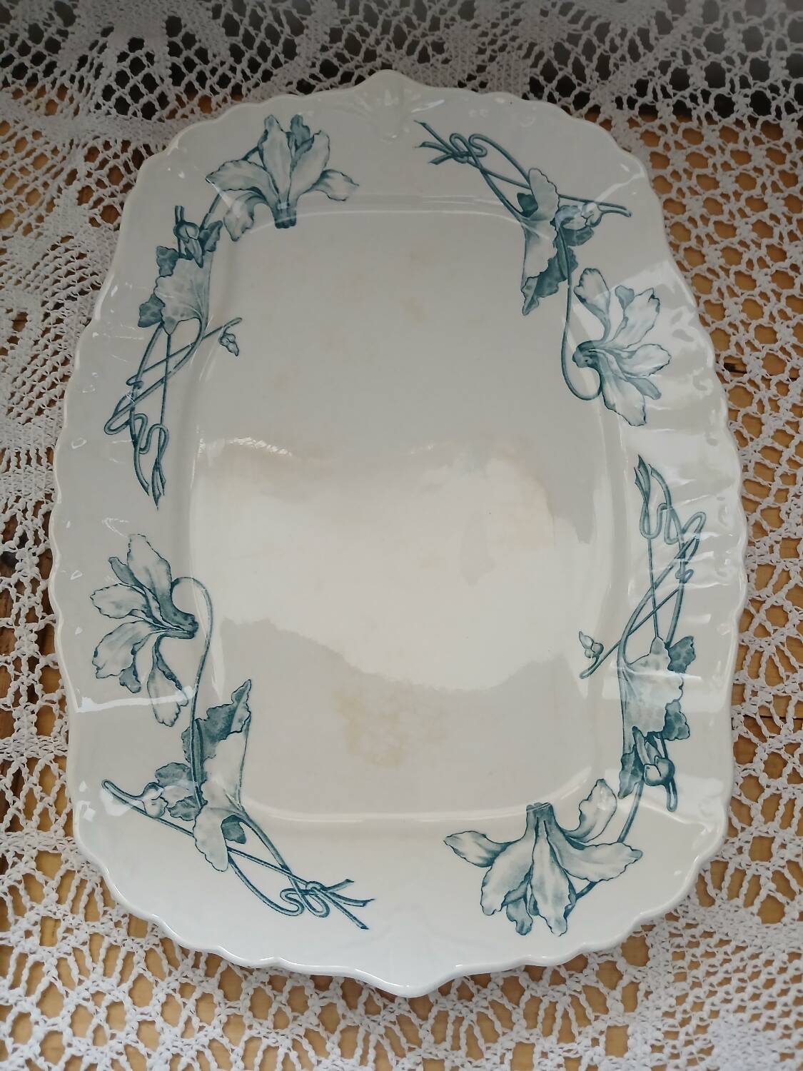 2 antique ironstone dishes