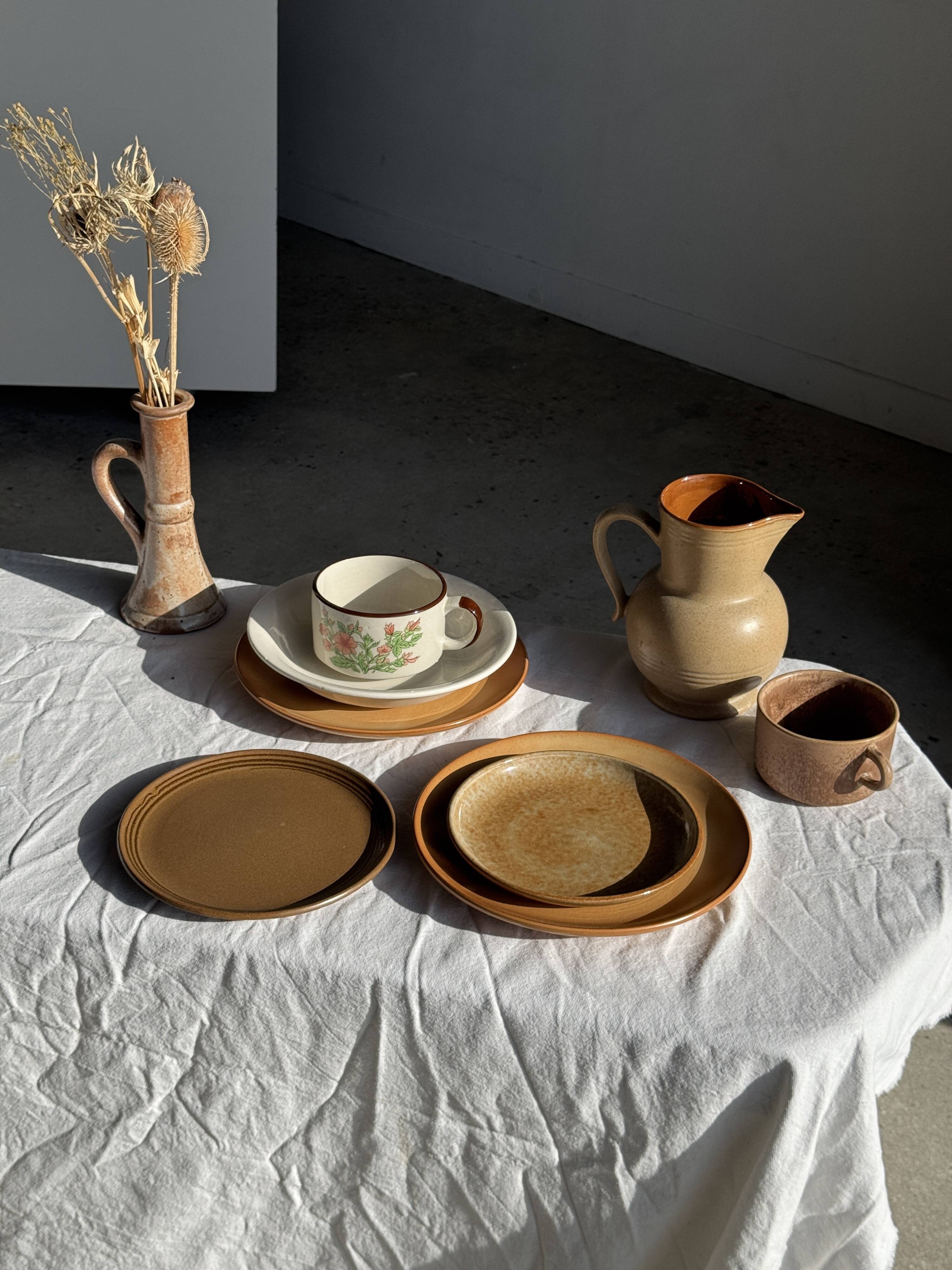 Tasse en grès émaillé brun H6,5 D10,5