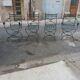 Deux fauteuils et deux chaises de jardin en fer forgé 20 eme