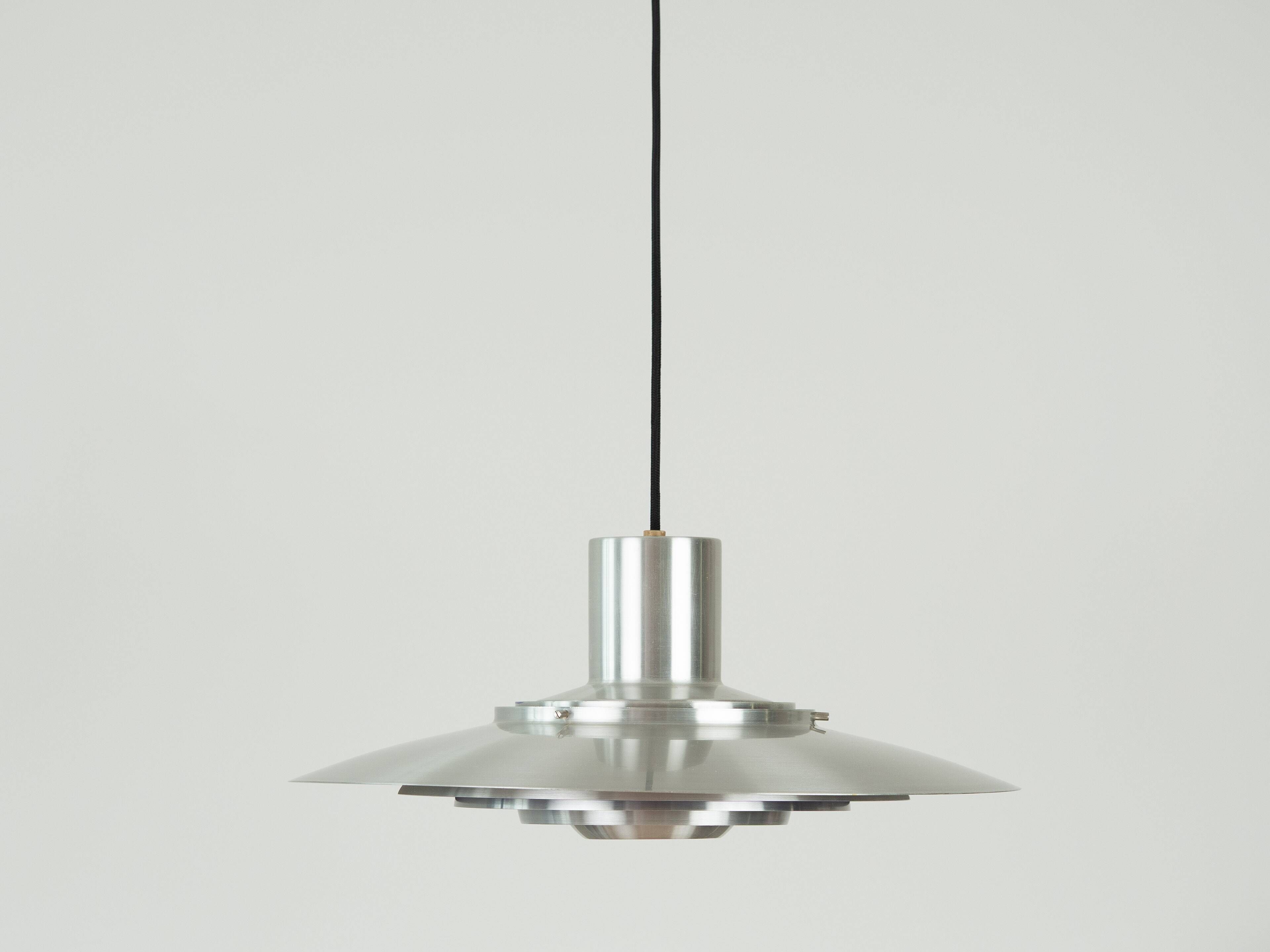 Vintage Danish pendant lamp P376 by Fabricius and Kastholm. Nordisk Solar,