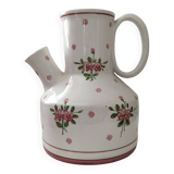 Old pitcher