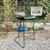 Bcn stool
