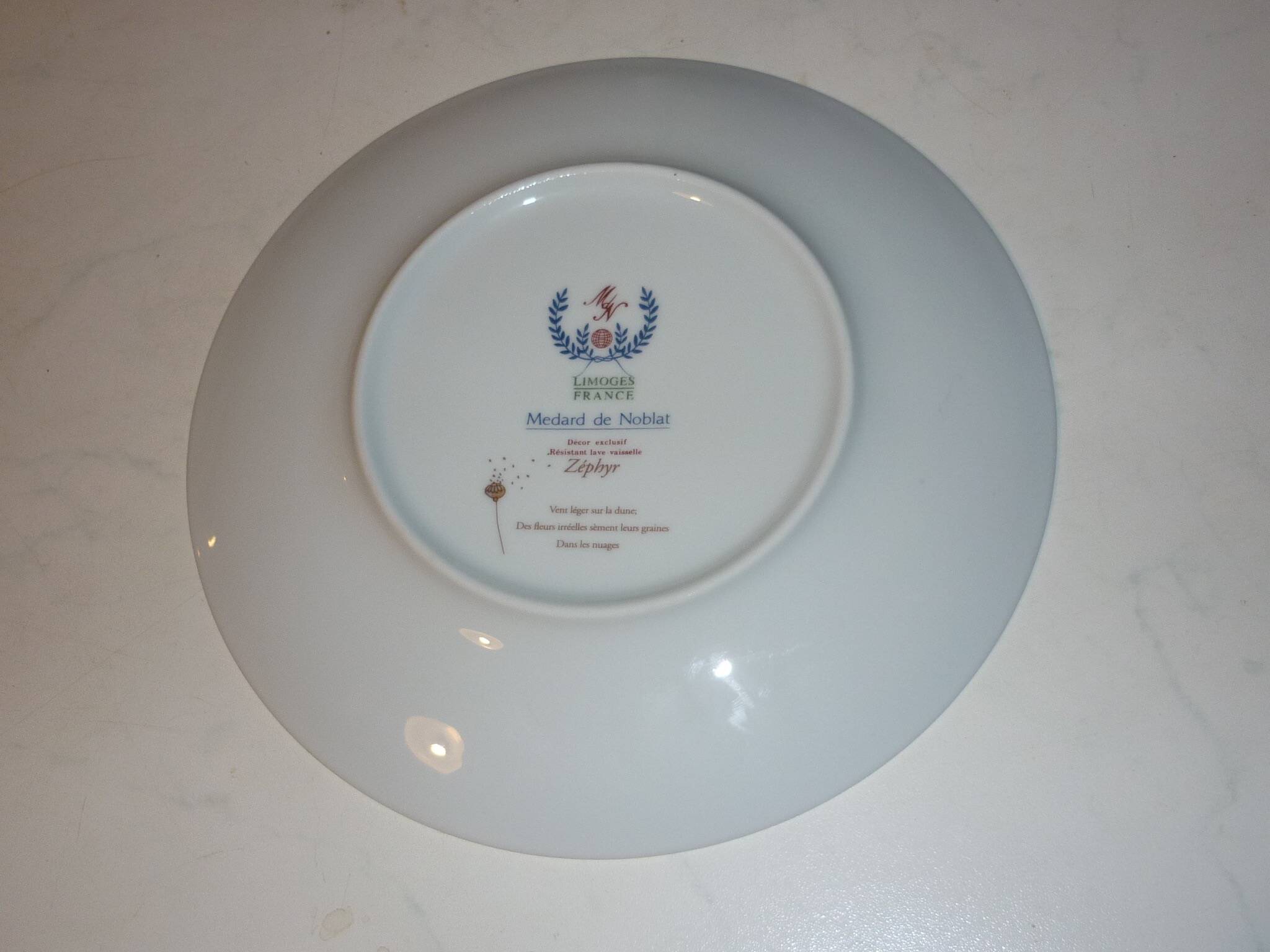 Zéphyr MdN plate in Limoges porcelain