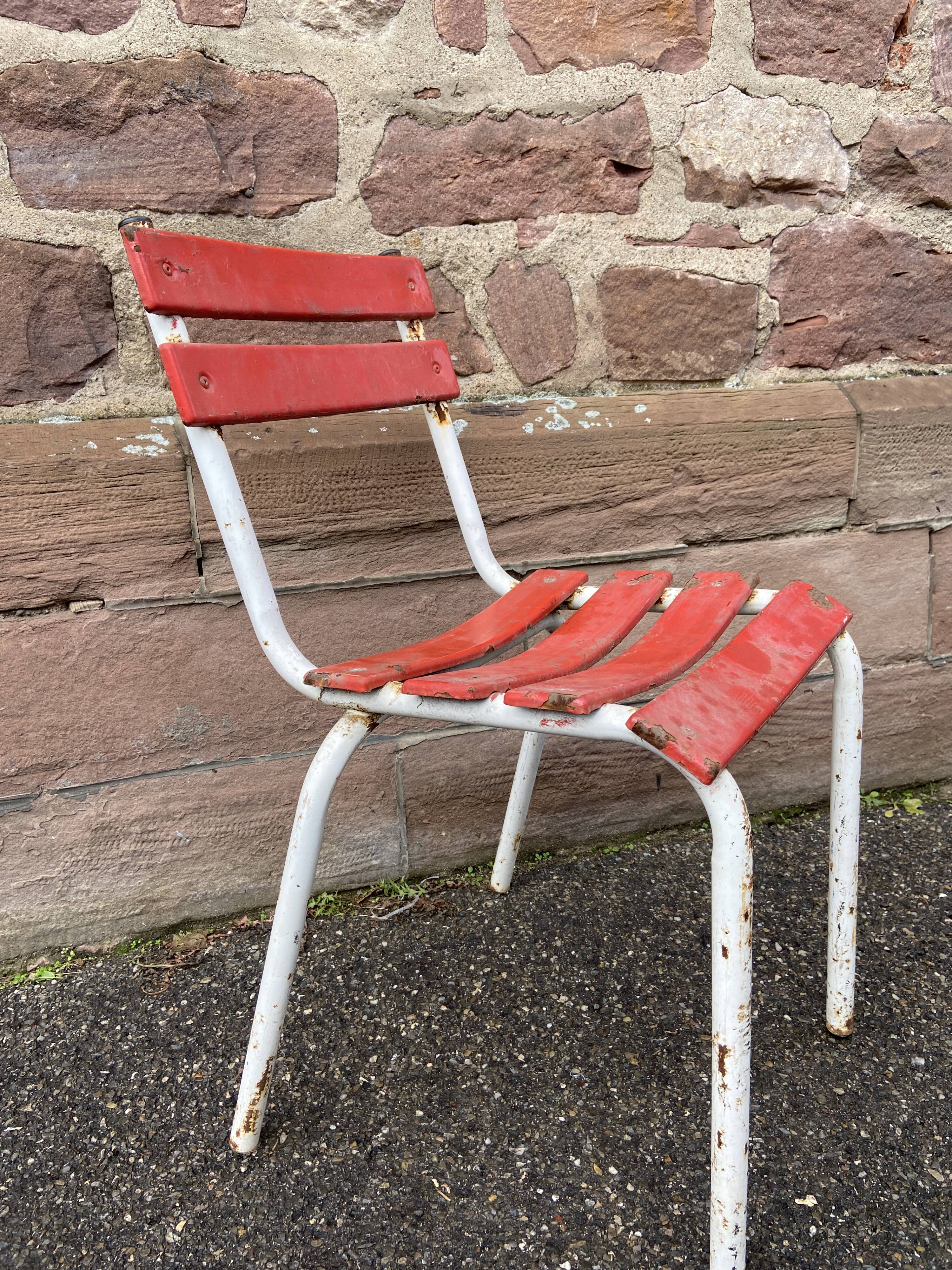 chaise de Café Tolix terrasse French bistrot chairs 1960 Esprit usés, wasi-sabi,industriel