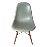 Original and vintage Herman Miller Eames chair