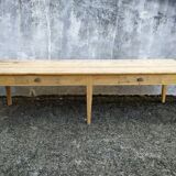 Farm table