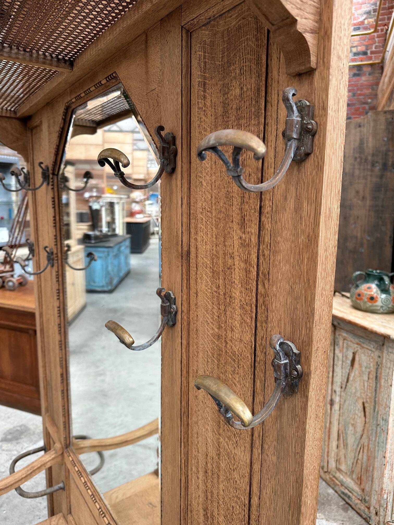 Entrance cloakroom, early 20th century