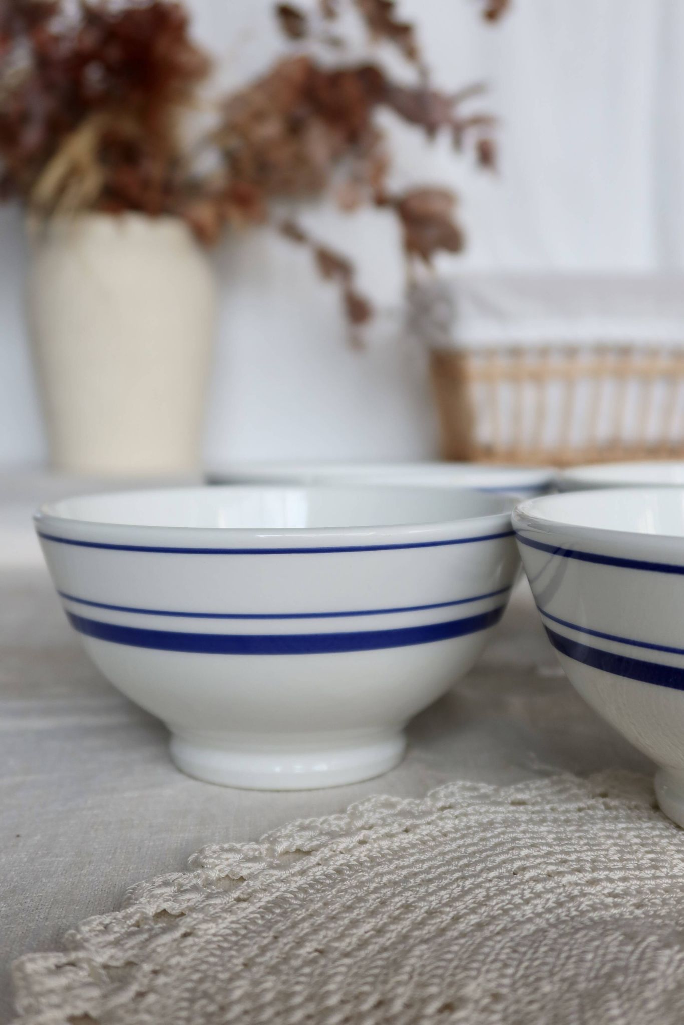 4 vintage Italian porcelain bowls – Blue bistro style border