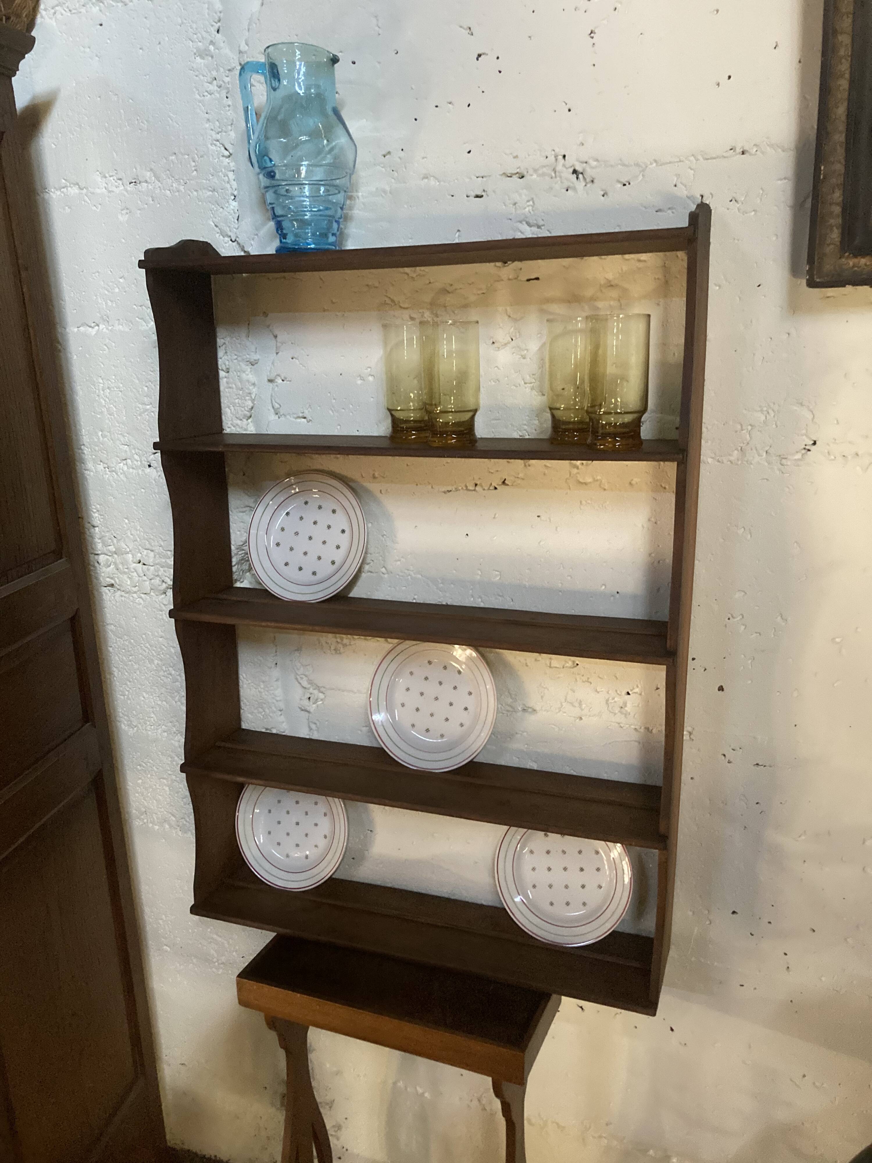 Hanging shelf for dishes