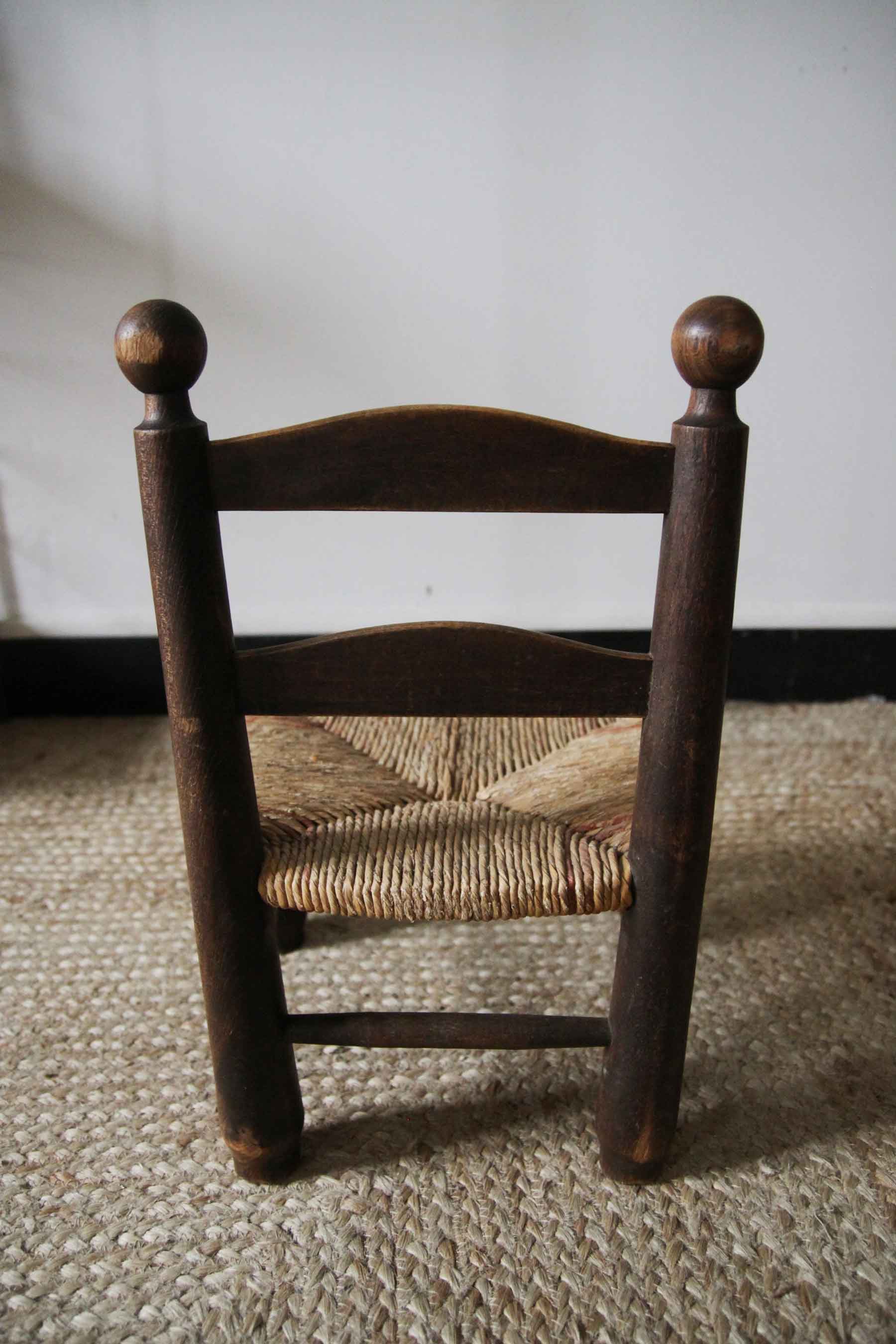 Children's straw chair