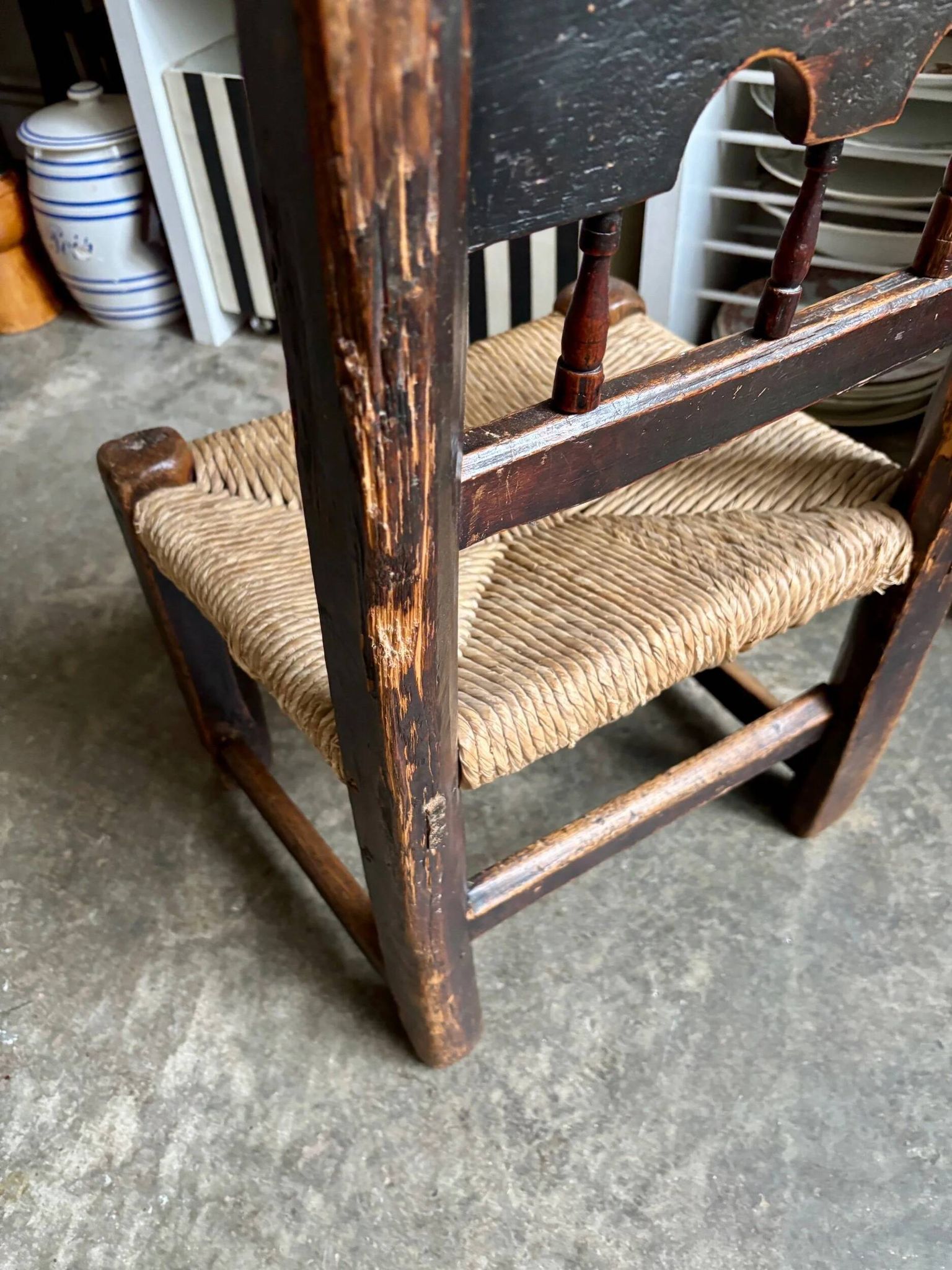 Low chair in wood and straw, Spanish folk art 17th-18th century no. 1