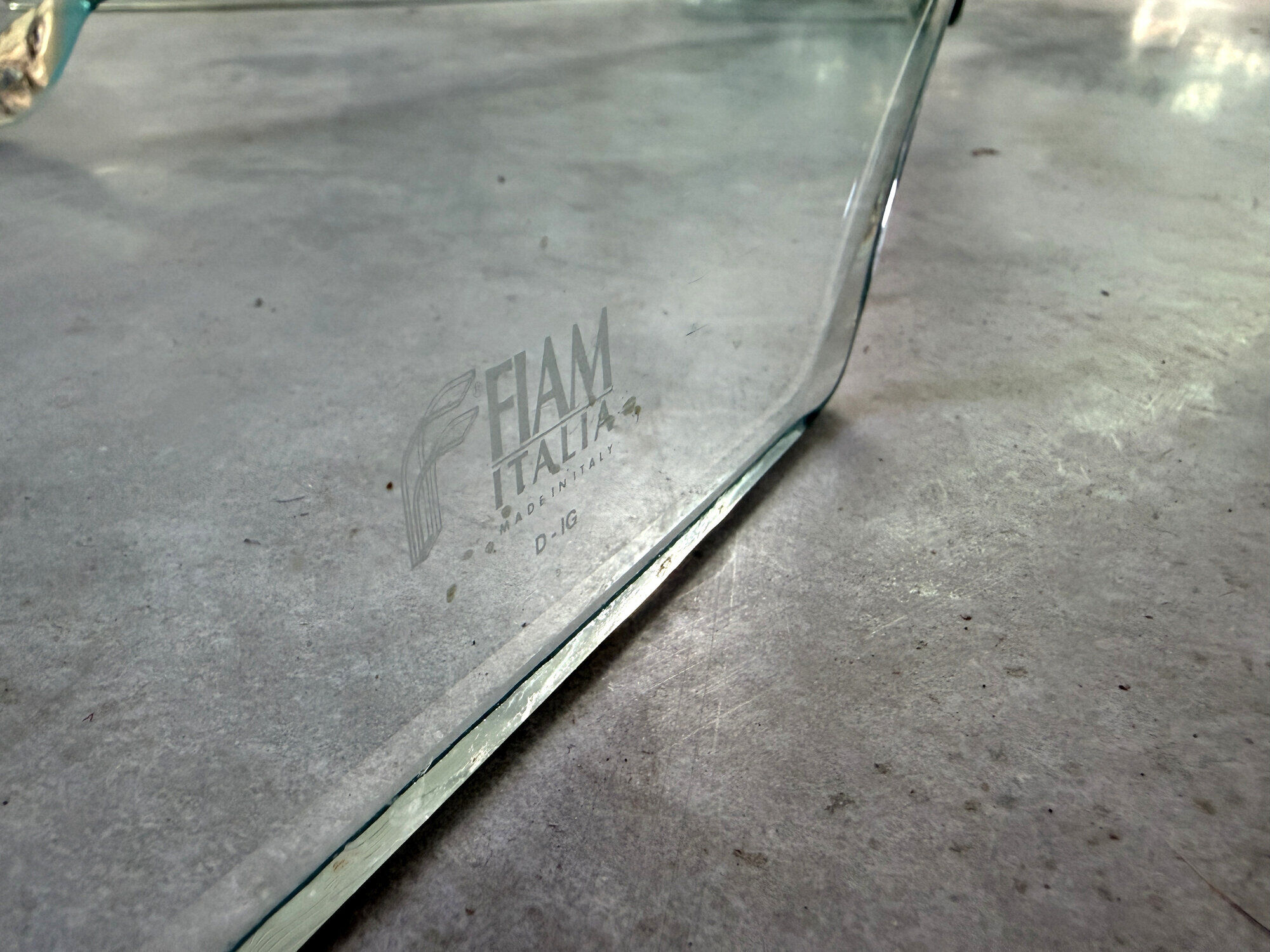 Shell coffee table by Danny Lane, 1980s