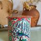 Boîte colorée ancienne motifs floraux et paon