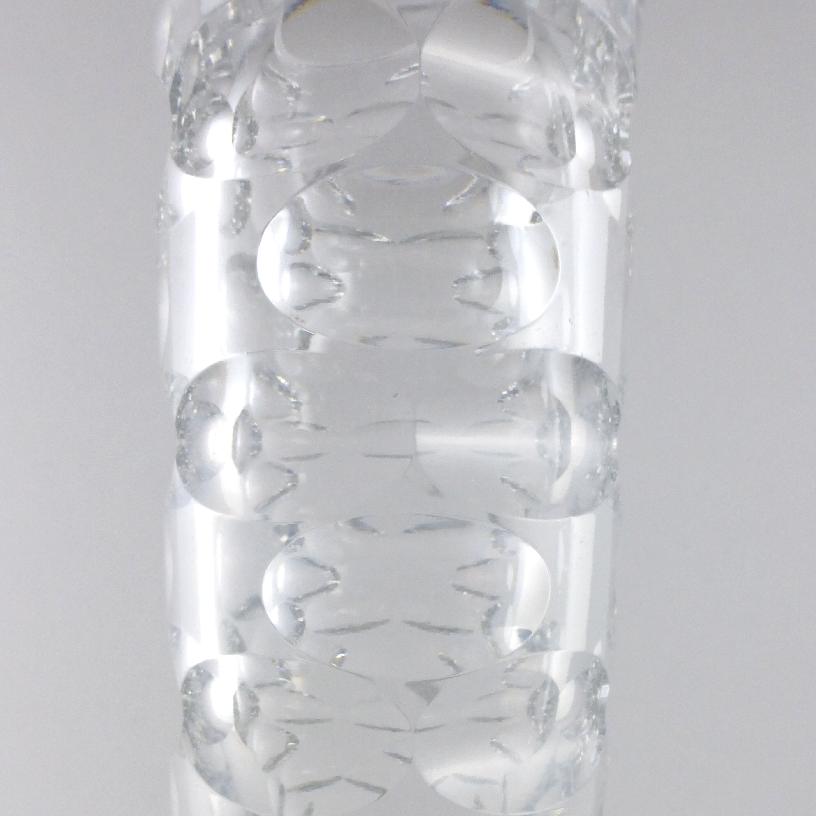 Cylindrical vase faceted crystal of the years 60/70