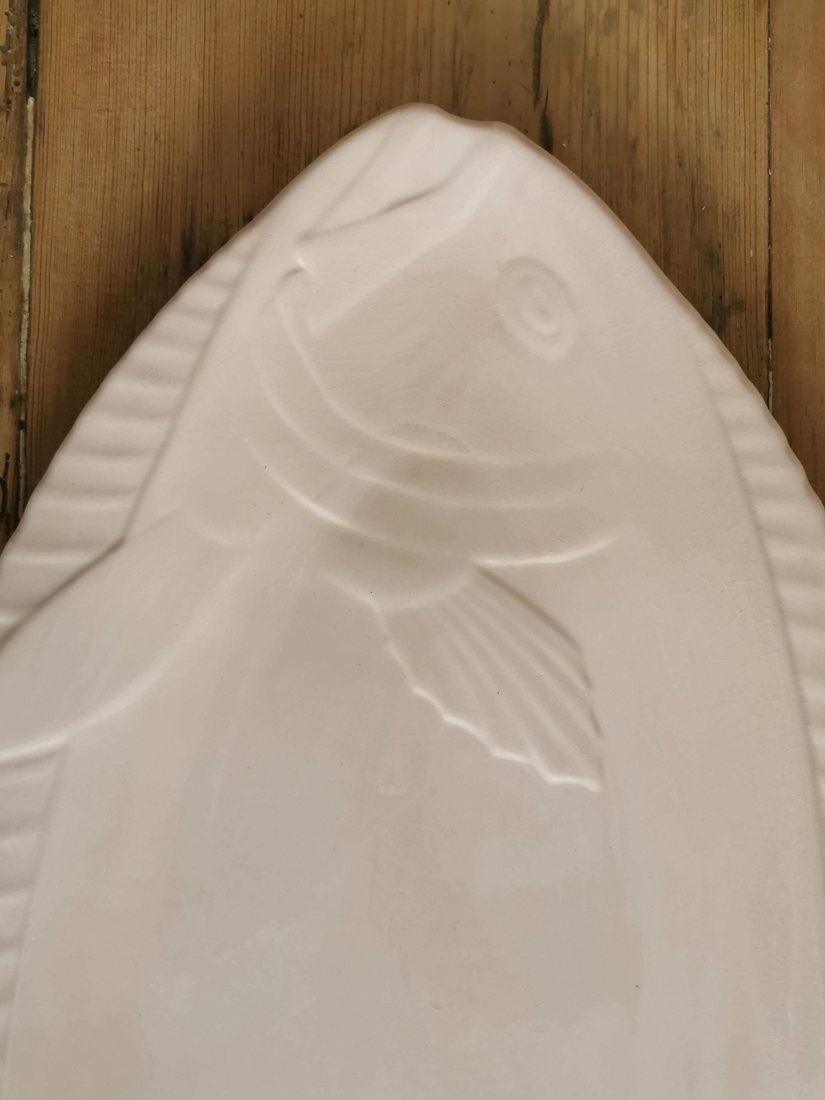 Fish dish Digoin sarreguemines vintage pink