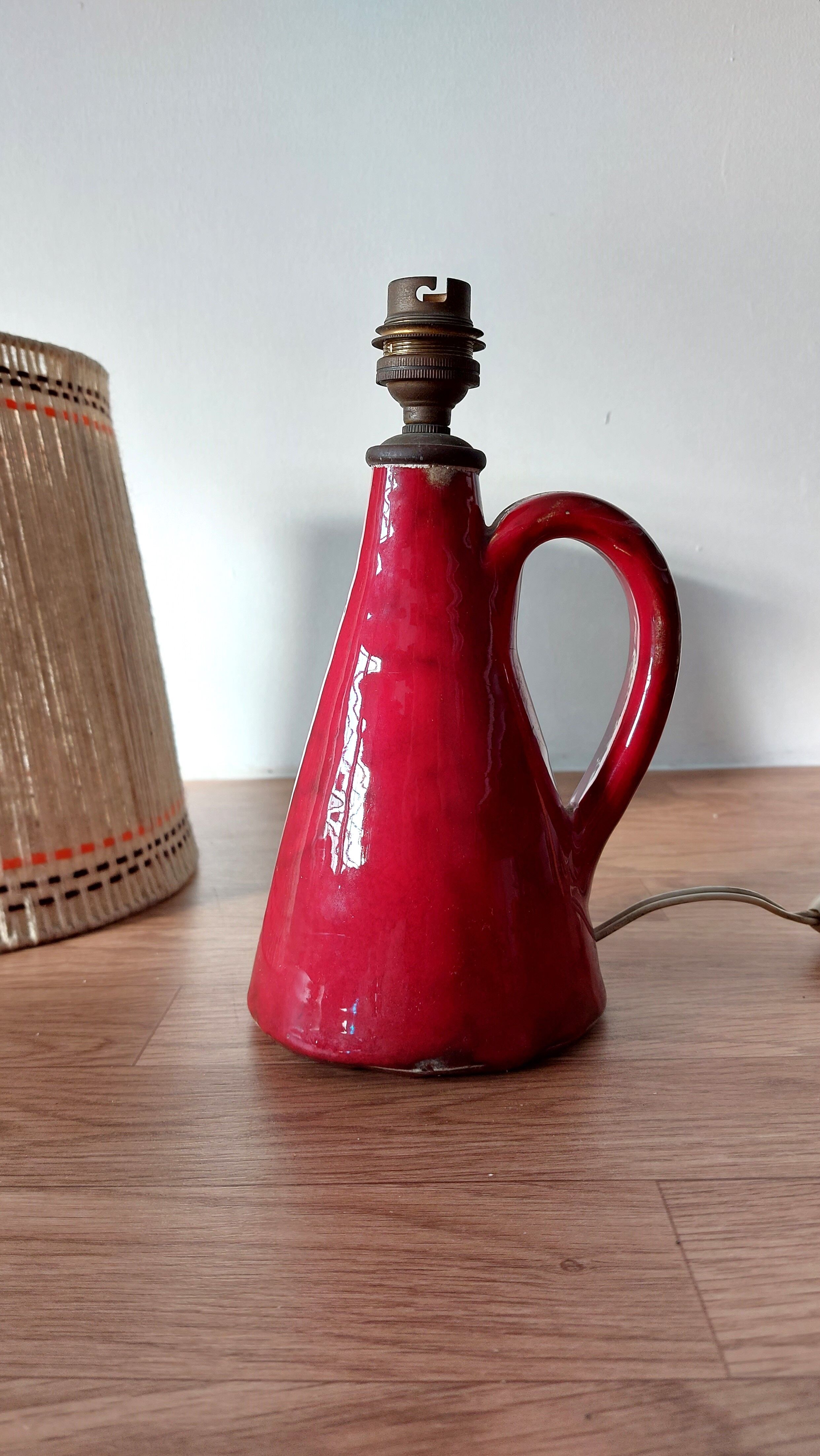 Red ceramic lamp 1950/1960.