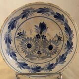 Quimper plates and bowl