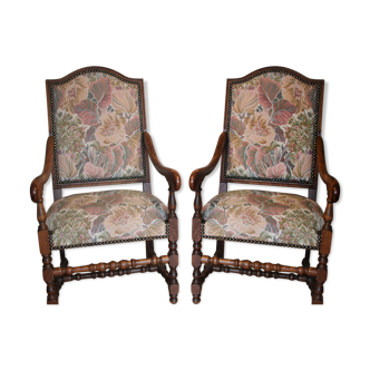 Paire de fauteuils Louis XIII