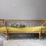 Extendable bed rattan