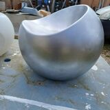 2 vintage mobo and dupont stools or poufs