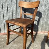Paire de chaise bistrot dépareillée