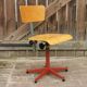 Chaise d'atelier pivotante