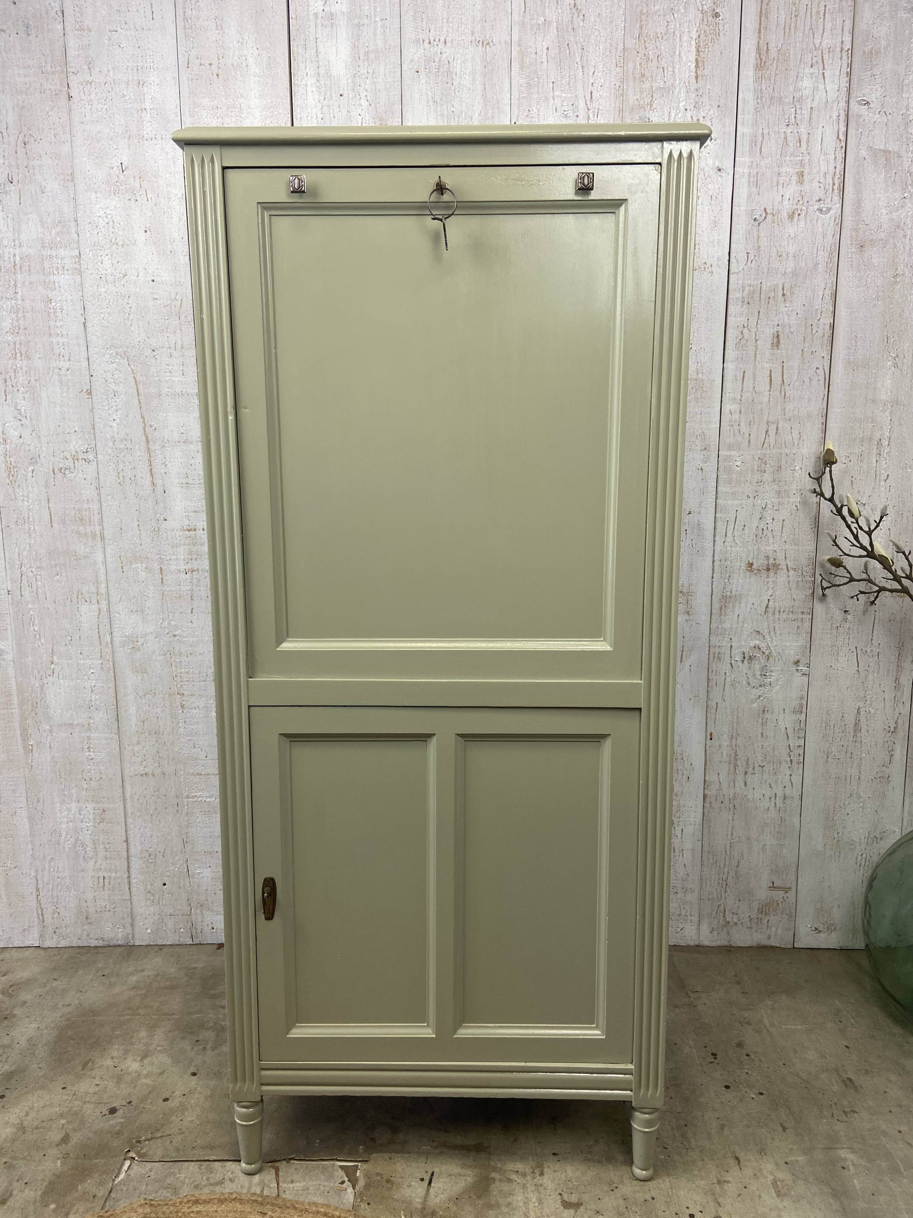 Secretary of the 1950s