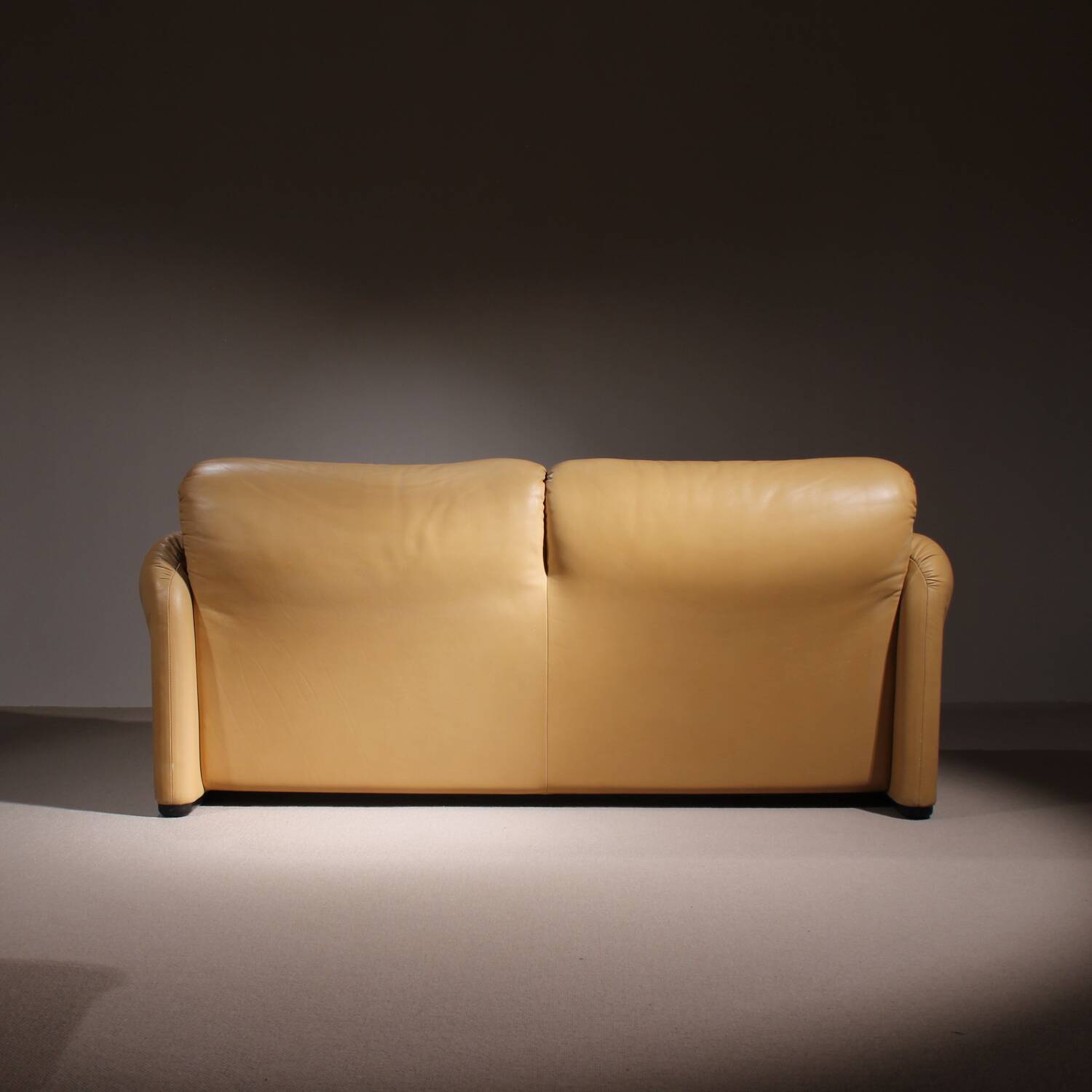 Leather Seating Group ‚Maralunga‘ by Vico Magistretti for Cassina