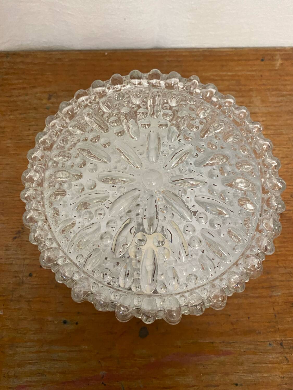 Vintage Molded Glass Wall Light + White Metal Bracket