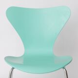 Chaise Iconic Série 7 d'Arne Jacobsen – Laque turquoise, Original Fritz