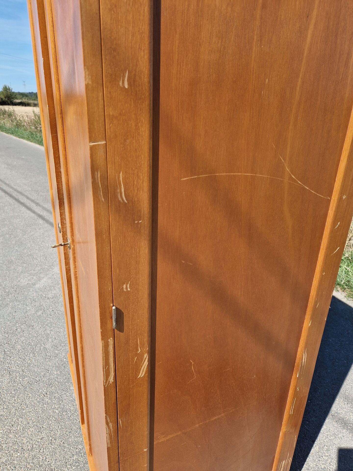 Ancienne Armoire parisienne