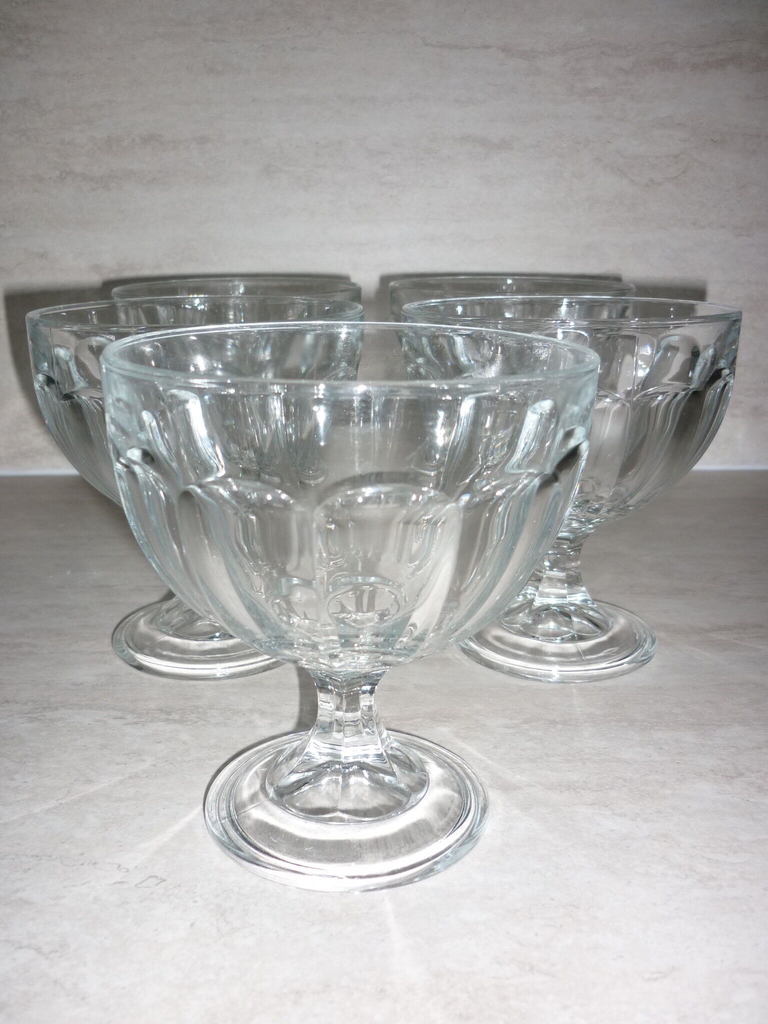 5 moulded glass standing cups for desserts