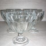 5 moulded glass standing cups for desserts