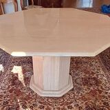 Dining table in travertine from the 1970s/1980s.