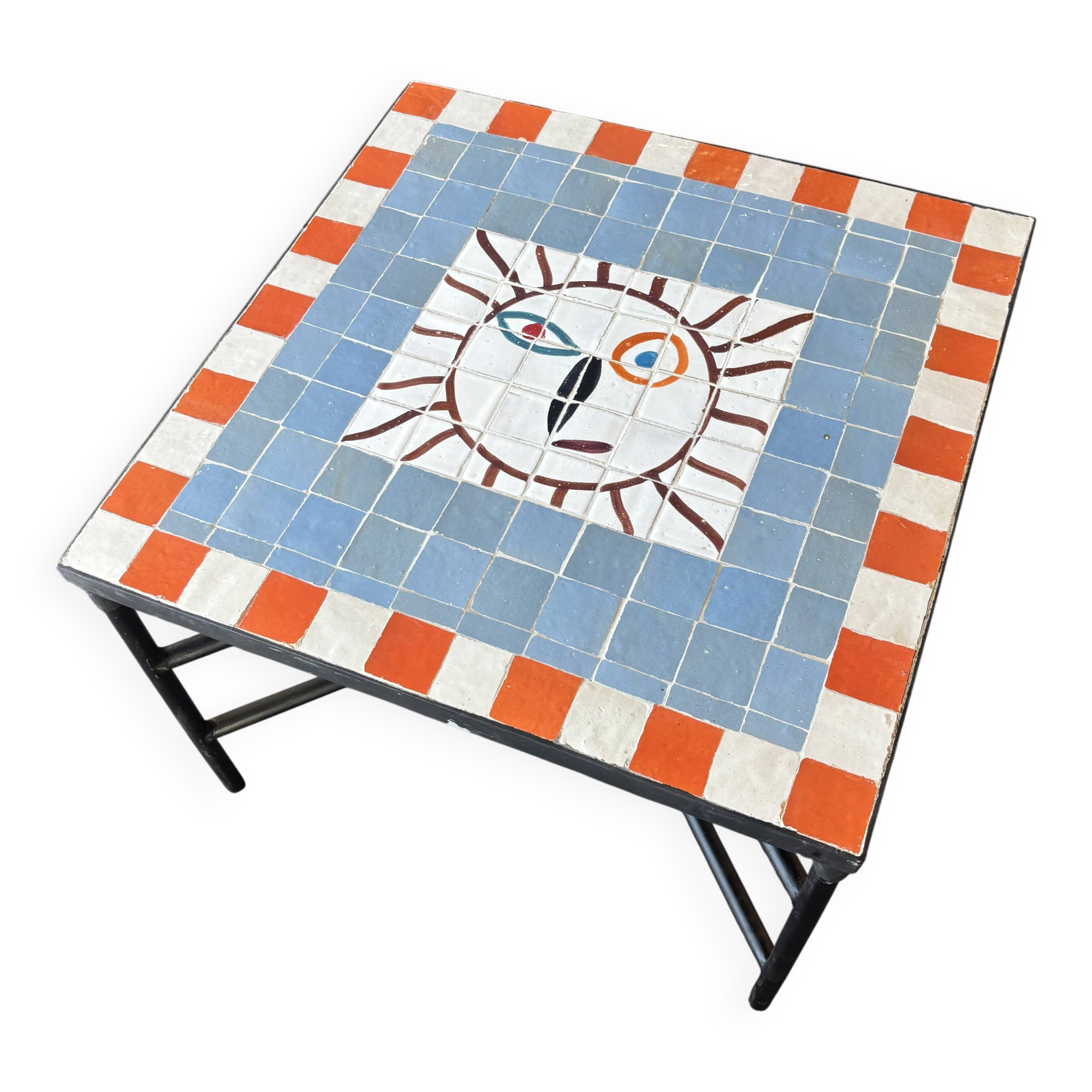 Square zellige coffee table, abstract face – 60 × 60 cm