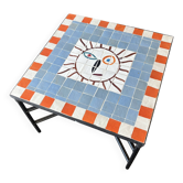 Table basse carrée en zellige, visage abstrait