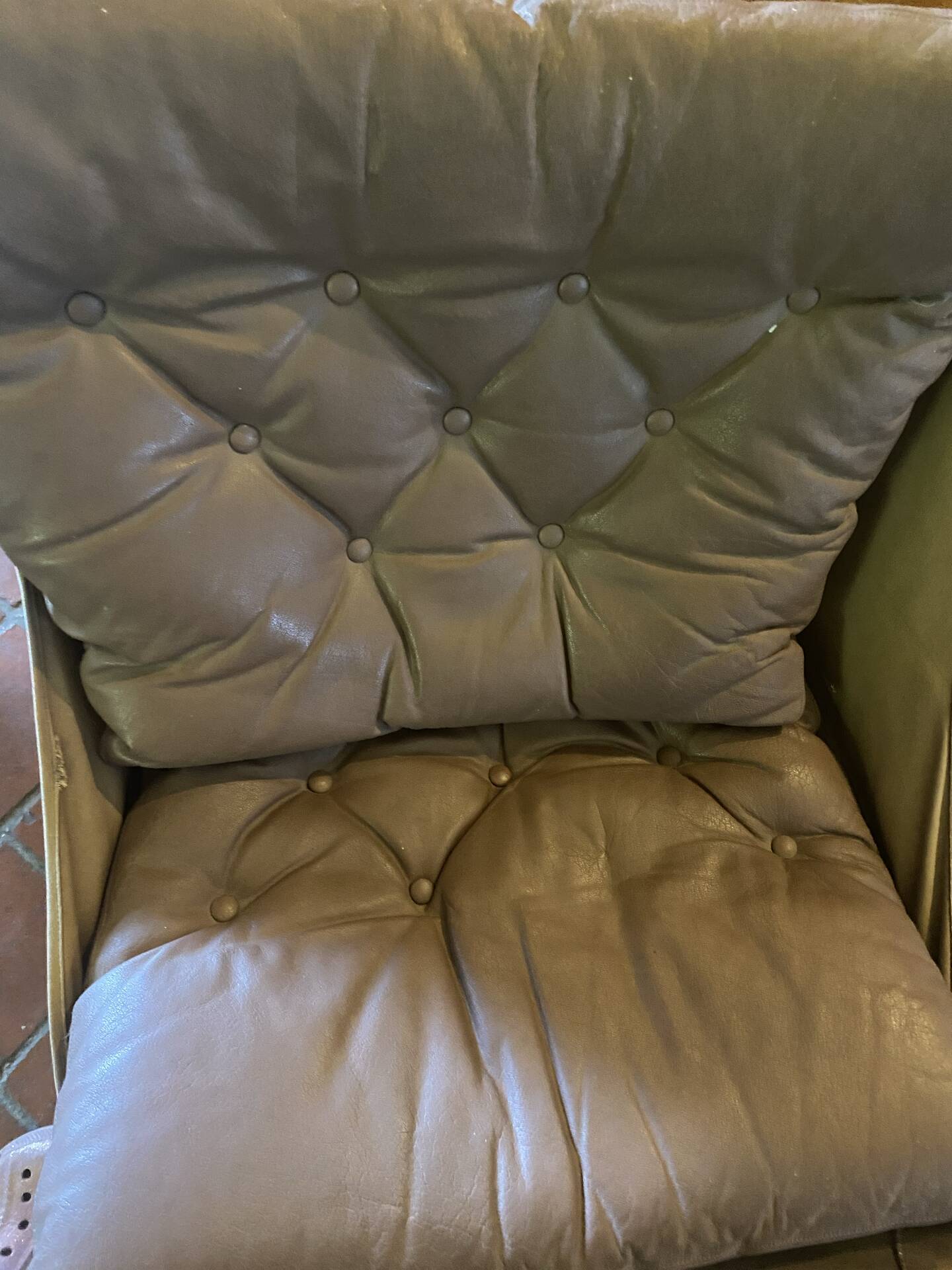 Danish leather and wood armchair Thams Kvalitet