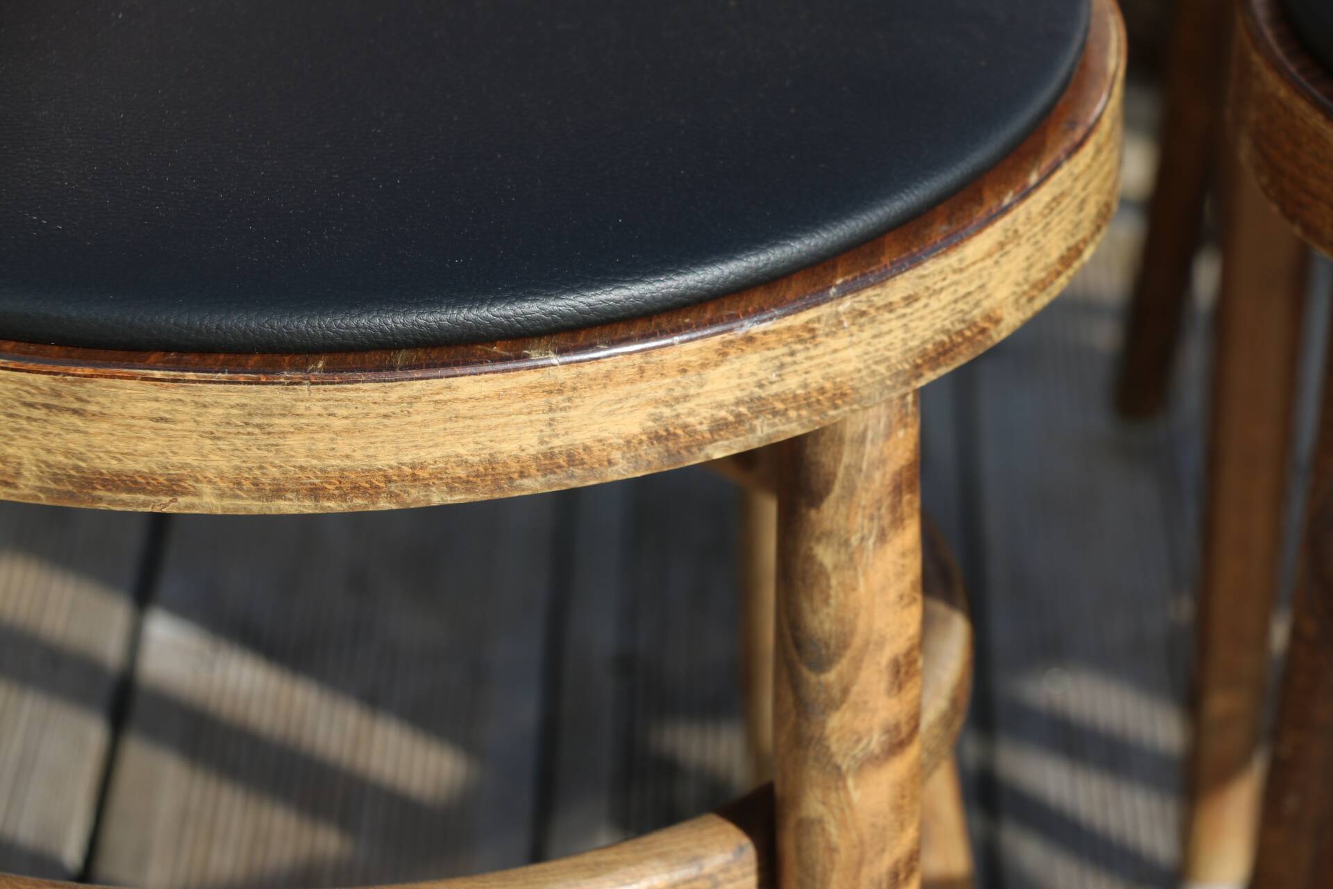 6 BAUMANN seagull chairs dark beech black skai