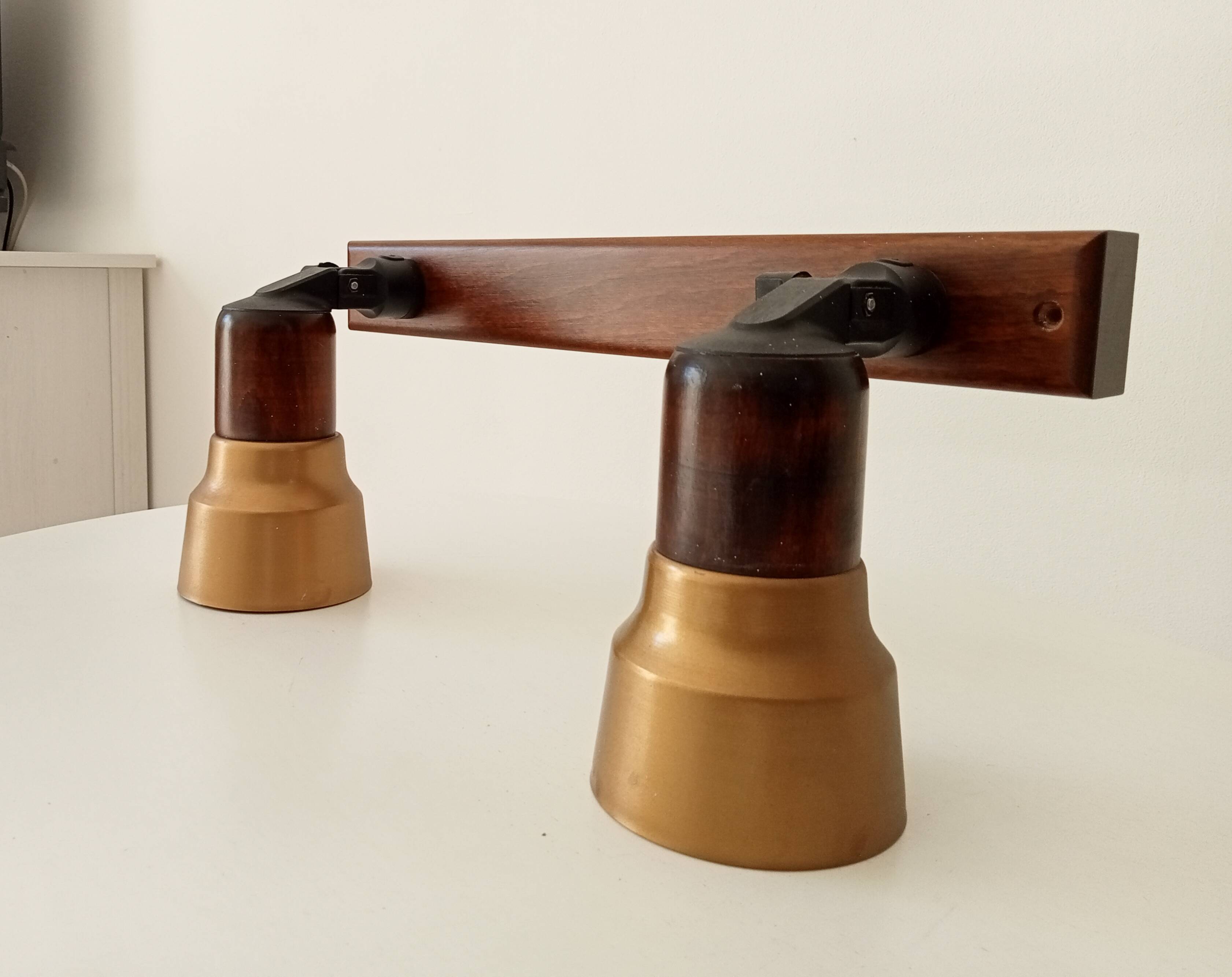Vintage double spot wall light in wood and brass 80s
