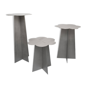 3 tables fleurs en acier