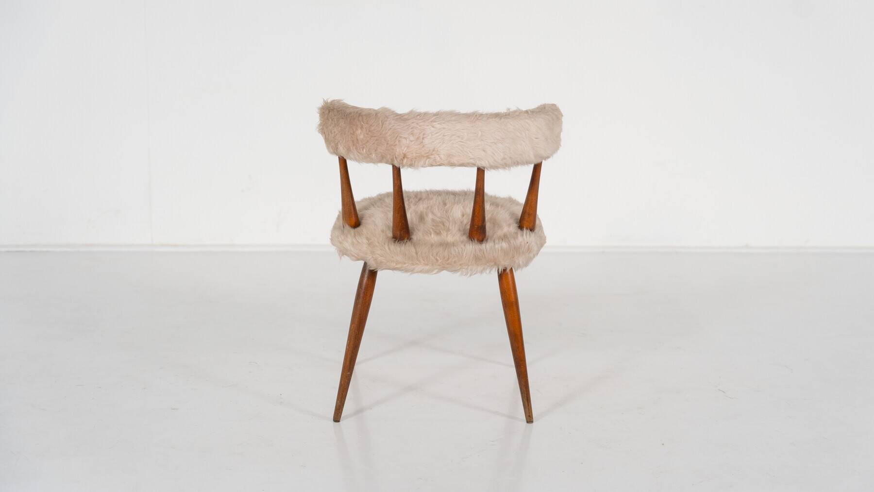 Paire de chaises cocktail scandinaves du milieu du siècle - années 1950