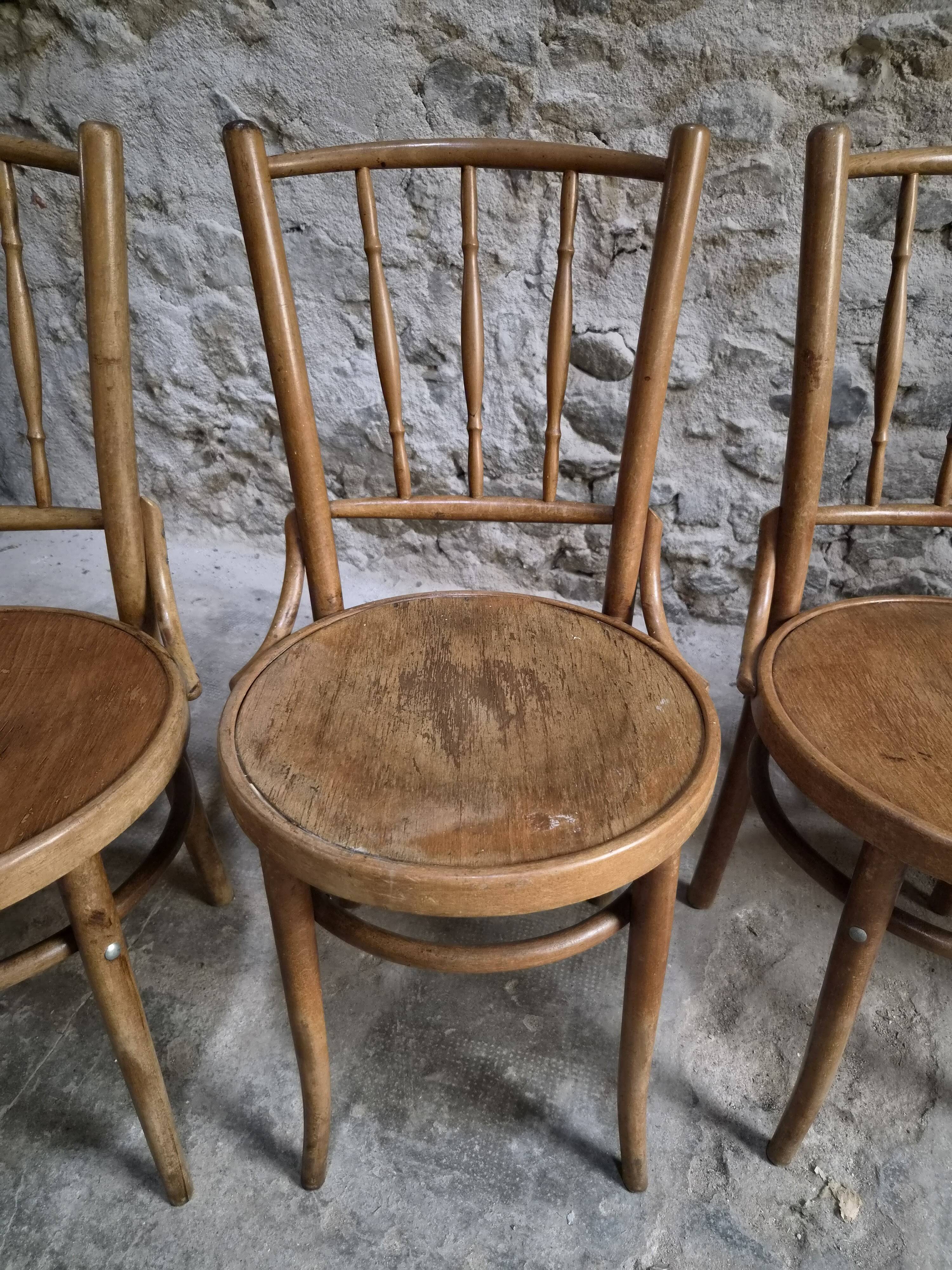 Set of 4 Fischel bentwood bistro chairs, Czechoslovakia, circa 1930–1950.